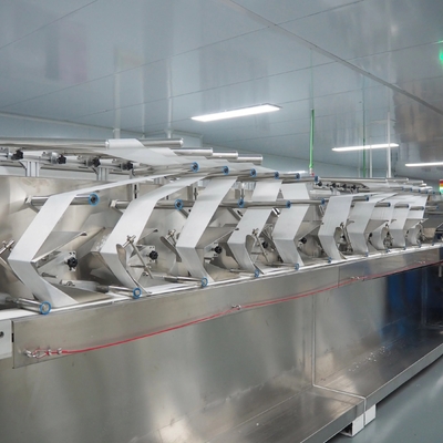 Szybka maszyna do produkcji na mokro w pełni automatyczna 10-30 sztuk / opakowanie