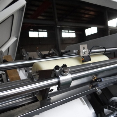 W pełni automatyczna maszyna do torebek papierowych z płaskim uchwytem 200-300 mm