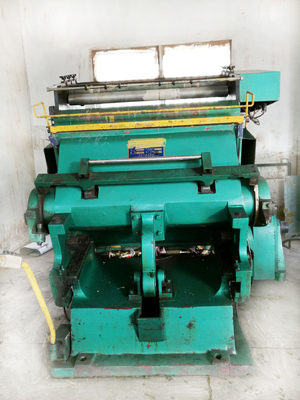 Maszyna do wytłaczania HJ-1500T 1500 * 1050 mm 150 T Tabela konfiguracji
