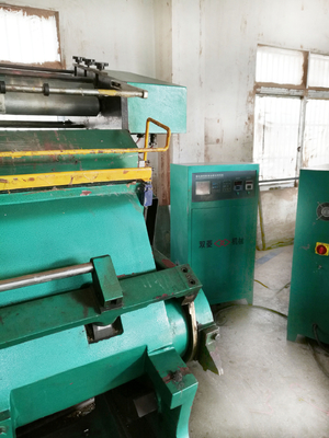 Maszyna do wytłaczania HJ-1500T 1500 * 1050 mm 150 T Tabela konfiguracji