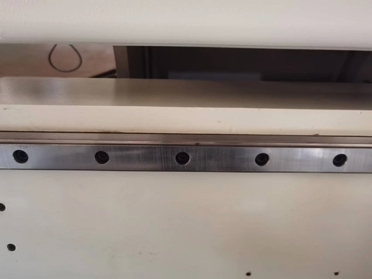 Maszyna do cięcia bramowego ramy Aluminiowa folia miedziana 60 - 2800 mm Moc 72 kW