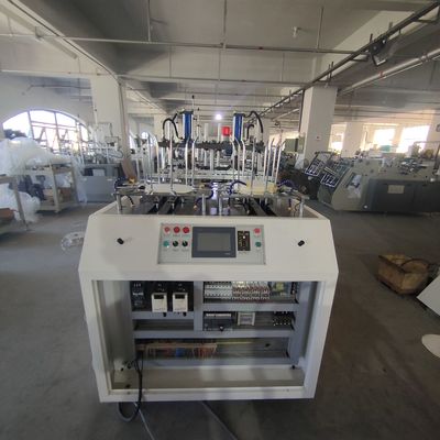 Jednorazowa maszyna do kartonów na lunch Proces klejenia na gorąco