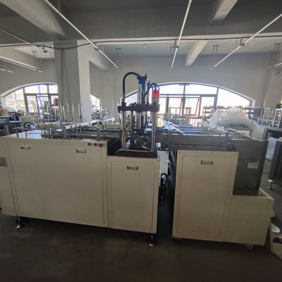 Jednorazowa maszyna do kartonów na lunch Proces klejenia na gorąco