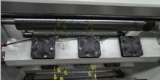 HJ-61400 Maszyna do druku fleksograficznego 1400mm Szerokość 10-70m/Min Prędkość