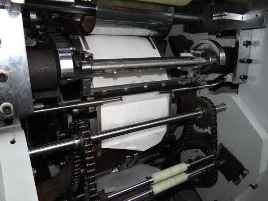 Maszyna do produkcji toreb papierowych z serwosilnikiem o dużej prędkości, programowalna na PC # 270-530 mm Długość cięcia (C) # 1200 mm Max. Średnica rolki