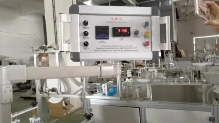 Pyłoszczelna jednorazowa maszyna do produkcji fartuchów chirurgicznych 150-200 sztuk / min Maszyna do produkcji czapek Bouffant