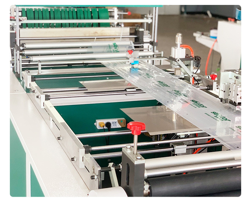 Automatyczna maszyna do produkcji torebek na zamek błyskawiczny 12kw Pe Frosted Film Packaging