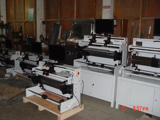 Przyklejanie płyt Flexo Machine 5000 kg do drukowania płyty cylindra