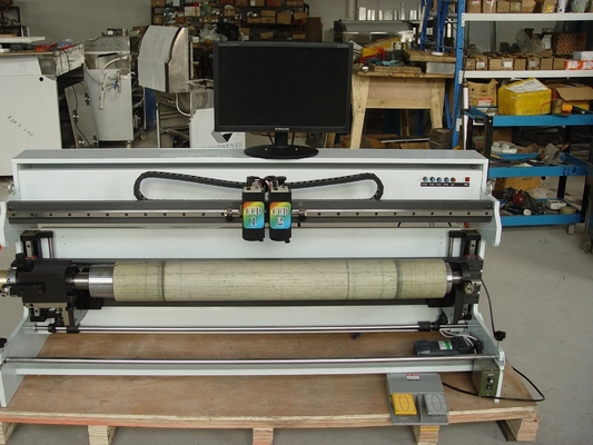 Przyklejanie płyt Flexo Machine 5000 kg do drukowania płyty cylindra